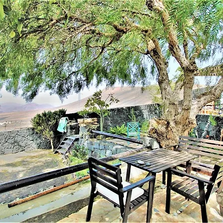Tabobo Apartament * Tias